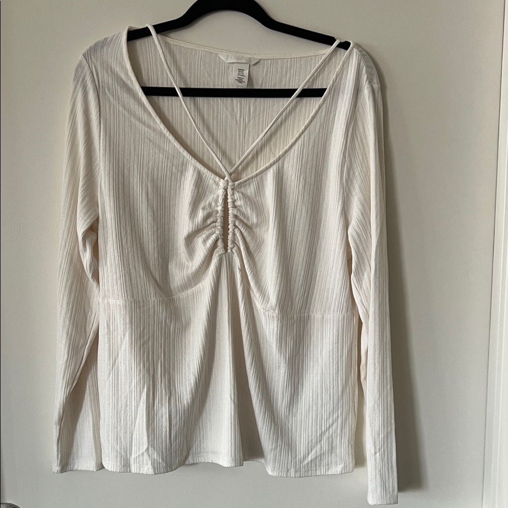 H&M Cream Long Sleeve Top